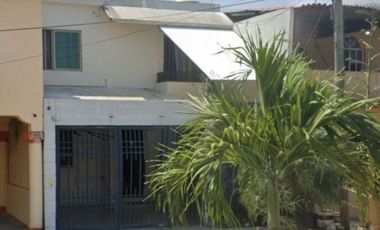 Casa en venta C. Xochicalco 14 Villa Maya Comalcalco Tabasco Recuperacion Bancaria