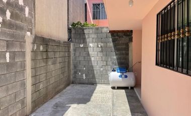 Casa en Renta en Jardines de Andalucía