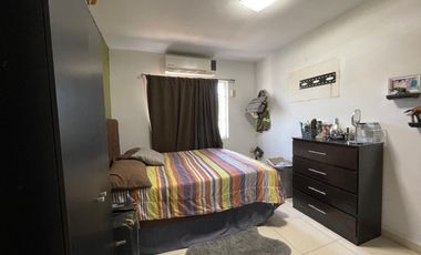 CASA EN VENTA EN FRACC. HACIENDA LOS PORTALES