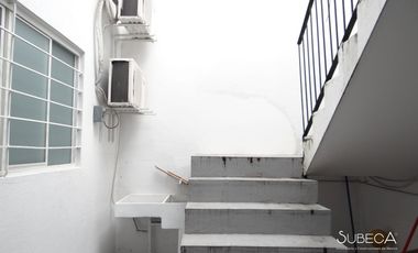 Casa en Venta con 5 Departamentos y Consultorios en Zona Céntrica, Xalapa.