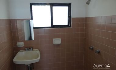 Casa en Venta con 5 Departamentos y Consultorios en Zona Céntrica, Xalapa.