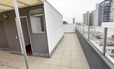 Venta Departamento Duplex PH San Isidro 4 dorm