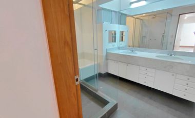 Venta Departamento Duplex PH San Isidro 4 dorm