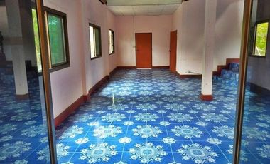 A8-0365 ขายบ้านครึ่งตึกครึ่งไม้ อำเภอเบญจลักษ์ ศรีสะเกษ (โปรโมชั่นภายใน 31 ธ.ค 2567)