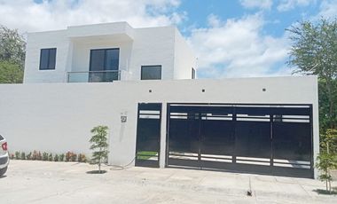 🏡 CASA NUEVA EN VENTA EN BUCERÍAS – 🧱✨ Diseño moderno, funcionalidad y excelente ubicación 🌴🌅