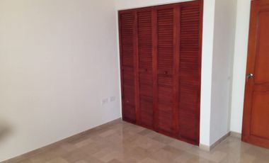 En alquiler casa de 4 dormitorios en Ceibos Norte