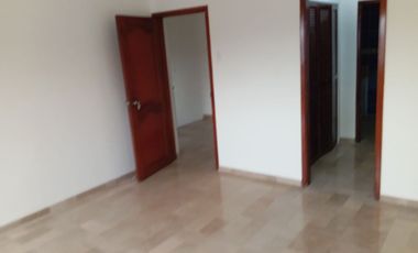 En alquiler casa de 4 dormitorios en Ceibos Norte