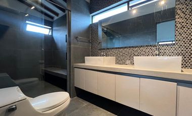 Arriendo de casa en Alto de Palmas, Envigado