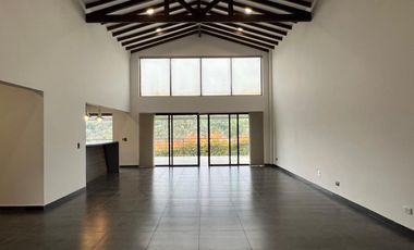 Arriendo de casa en Alto de Palmas, Envigado