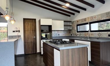 Arriendo de casa en Alto de Palmas, Envigado