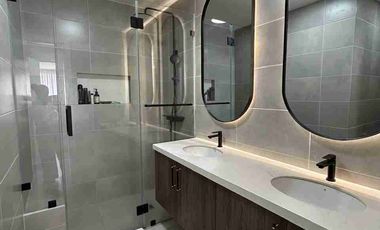 CASA AL RÍO DE VENTA EN
ISLA MOCOLI - URB. DUBAI