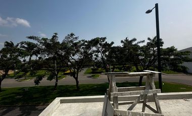Casa de Estreno en Venta, Isla Celeste - Vía Samborondón