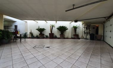 Casa en venta en Fraccionamiento atras de plaza San Diego