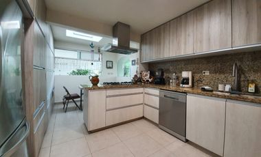 Casa en venta en Fraccionamiento atras de plaza San Diego