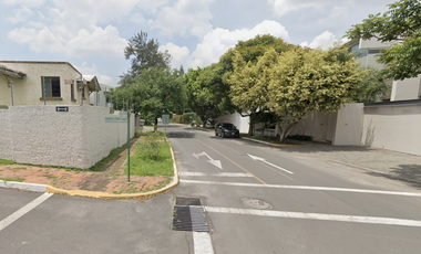 Inversión Segura y Rentable en Bienes Raíces, Casa en Col. Colinas de San Javier, Guadalajara, Jalisco.