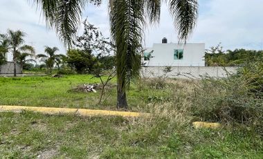 VENTA DE TERRENO BARDADO DE 420 M2 EN SAN CARLOS, YAUTEPEC.