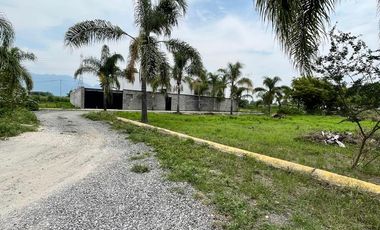 VENTA DE TERRENO BARDADO DE 420 M2 EN SAN CARLOS, YAUTEPEC.