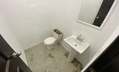 BODEGA EN RENTA EN RINCÓN DE URÍAS DE 350 M2