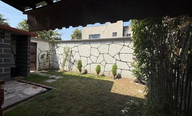 Se Vende Casa en Fracc. con Jardín en Nicolás Romero