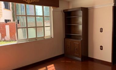 Se Vende Casa en Fracc. con Jardín en Nicolás Romero