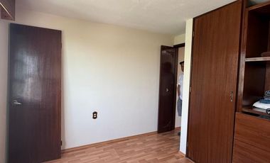 Se Vende Casa en Fracc. con Jardín en Nicolás Romero