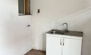 Casa En Av. Clotario Blest