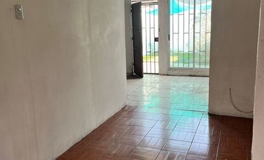 Casa En Av. Clotario Blest
