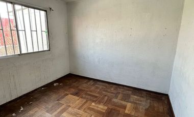 Casa En Av. Clotario Blest