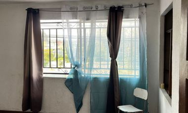 Casa En Av. Clotario Blest