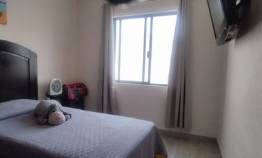 VENTA DE CASA A 8 MIN DE CINEPOLIS VELARIA MALL, DE HEB Y SAMS STA MONICA MUY CERCA DE COMERCIOS, ESCUELAS Y VIALIDADES PRINCIPALES DE LA ZONA