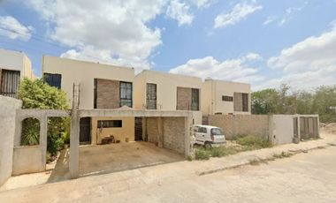 PRECIOSA PROPIEDAD EN VENTA DE RECUPERACION BANCARIA EN PASEOS DE OPICHÉN, MÉRIDA, YUCATÁN.