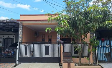 Rumah 1 Lantai Terawat The Palm Green Residence, 10 Menit Ke Tol Gabus, 20 Menit Ke Summarecon Bekasi