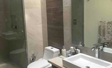 EXCELENTE CASA EN RENTA
