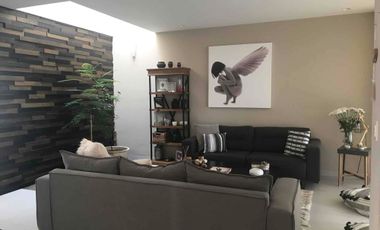 EXCELENTE CASA EN RENTA