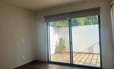 EXCELENTE CASA EN RENTA
