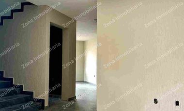 CASA EN RENTA EN VILLAS DE IRAPUATO EN PRIVADA