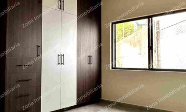 CASA EN RENTA EN VILLAS DE IRAPUATO EN PRIVADA