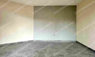 CASA EN RENTA EN VILLAS DE IRAPUATO EN PRIVADA