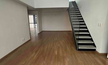 RENTA EXCELENTE PENTHOUSE CON TERRAZA EN CENTRAL PARK INTERLOMAS
