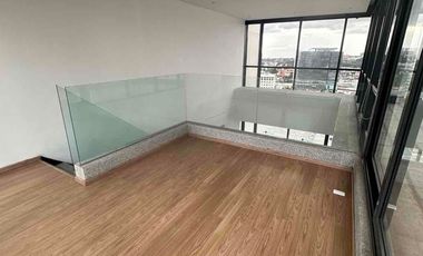 RENTA EXCELENTE PENTHOUSE CON TERRAZA EN CENTRAL PARK INTERLOMAS