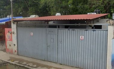 Casa En Venta En C. 58, Granjas, Reparto Granjas, Kanasín, Yuc. GD3