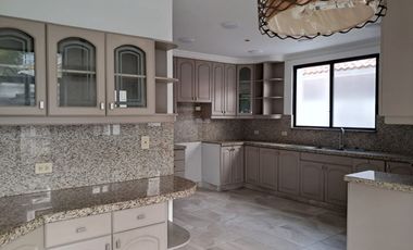 Casa de Alquiler en Samborondón