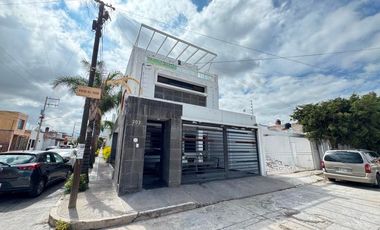 Casa en venta en Aguascalientes, Casa Blanca 4 recamaras