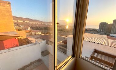 Venta Amplia Casa 6 Dormitorios Coviefi Bajo, Antofagasta