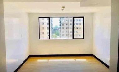 CLEAN TITLE PERPETUAL OWNERSHIP Top High End Condo Modern Minimialist Condo near Hotel Mall Resturants and Airport Hospital School Office  HIGH END