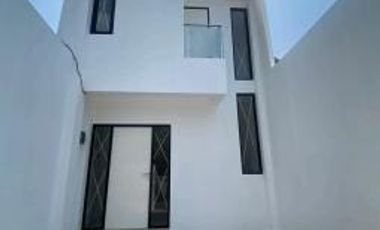 Rumah 2 Lantai Delta sari Indah Siap Huni