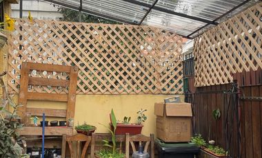 Venta De Casa En Barrio Villa Olímpica En Ñuñoa