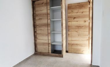 Conocoto casa esquinera en conjunto opción a tercera planta $62.000