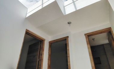 Conocoto casa esquinera en conjunto opción a tercera planta $62.000