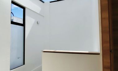 Conocoto casa esquinera en conjunto opción a tercera planta $62.000